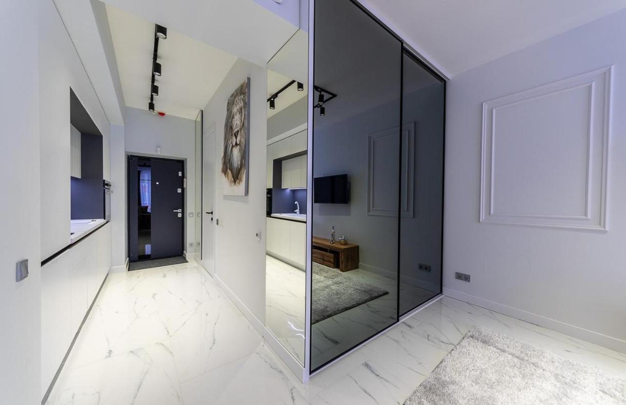 Fashionable Apartments. Smartplaza Metro Minskaya. Obolon Kiev Exteriör bild
