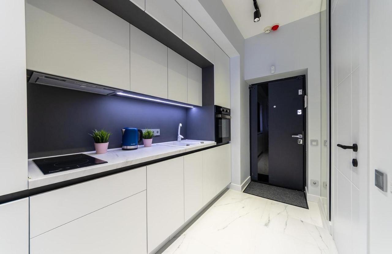 Fashionable Apartments. Smartplaza Metro Minskaya. Obolon Kiev Exteriör bild